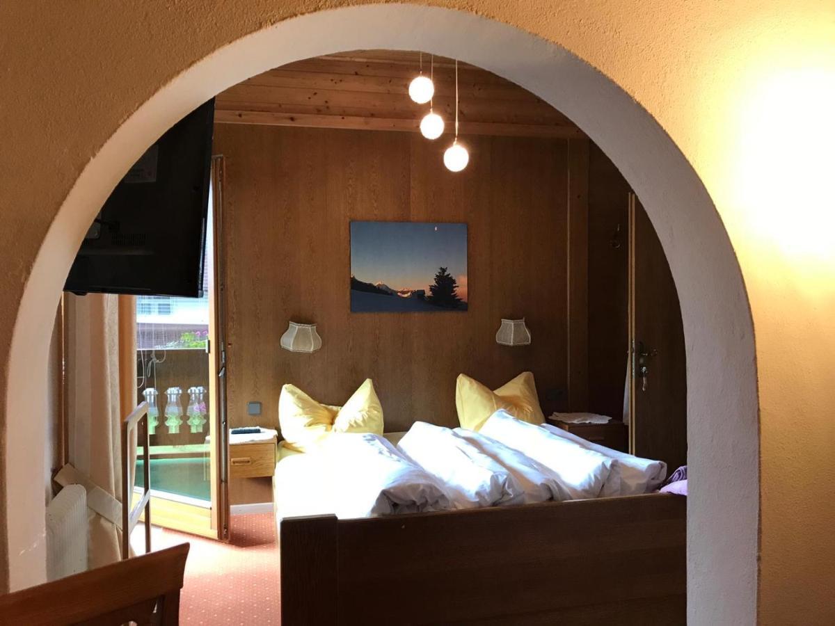 Gaestehaus Waltraud Λάνγκενφελντ Εξωτερικό φωτογραφία