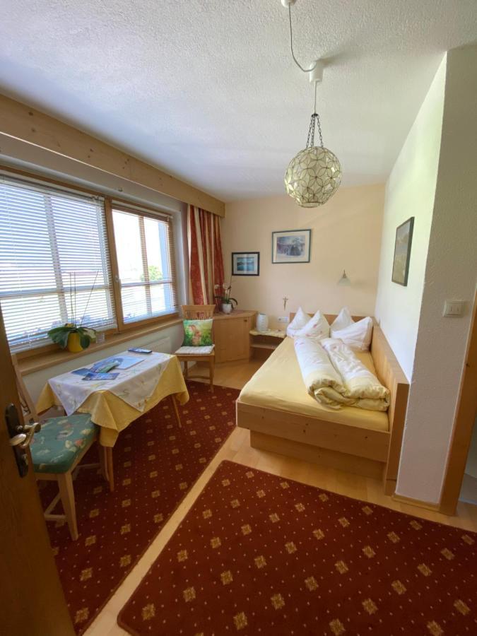 Gaestehaus Waltraud Λάνγκενφελντ Εξωτερικό φωτογραφία
