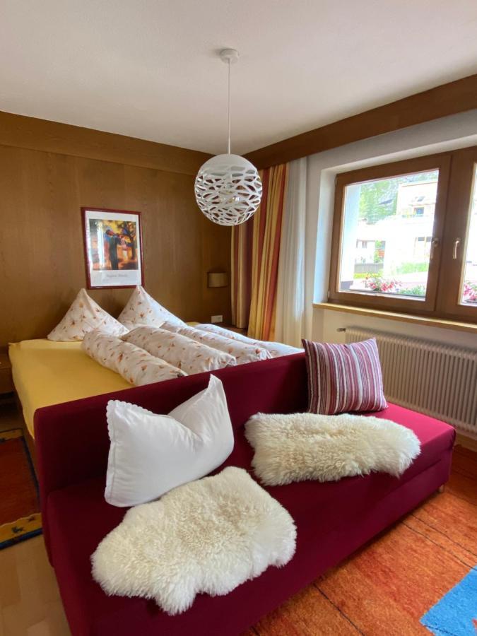 Gaestehaus Waltraud Λάνγκενφελντ Εξωτερικό φωτογραφία