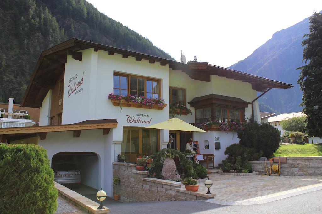Gaestehaus Waltraud Λάνγκενφελντ Εξωτερικό φωτογραφία